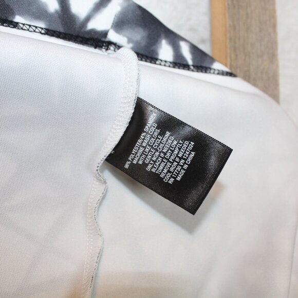 Mossimo Geometric Fit and Flare Halter Dress - Picture 7 of 9